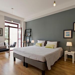Studio met een King Size Bed